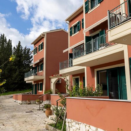 Vivi'S Apartments Agia Efimia Eksteriør billede